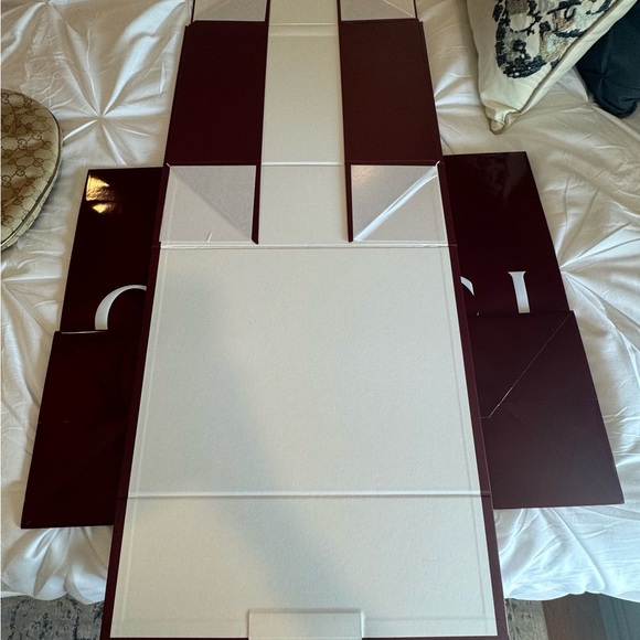 Gucci Pocketbook Box - Picture 2 of 2